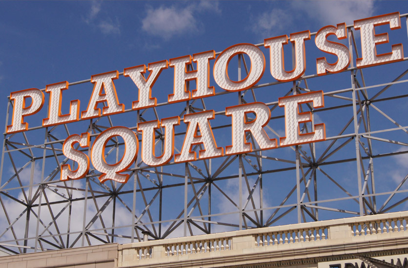 playhouse square sign in downtown cleveland